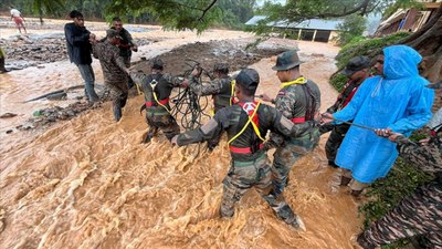 Hindistan'da heyelan: Ölü sayısı 151'e çıktı