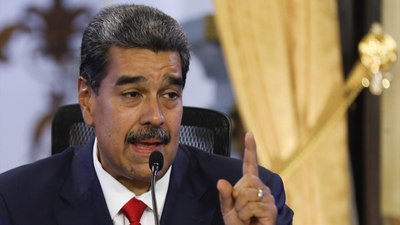 Maduro, şiddet olaylarında 2 askerin öldüğünü duyurdu