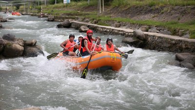 Rize'de ülkeler arası rafting yarışması: Türk takımı birinci oldu