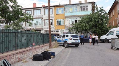 Kayseri'de cezaevi firarisi koca tartıştığını eşini bıçakladı