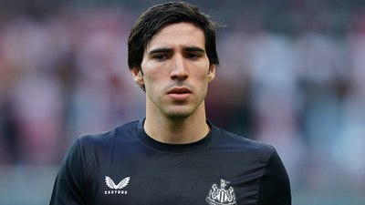 Bahisten ceza alan Sandro Tonali sahalara dönüyor