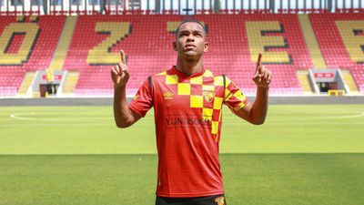 Göztepe, Southampton'dan Juan Santos da Silva'yı kiraladı