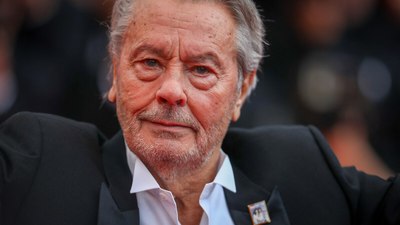 Avrupa jönlerinin prensi Alain Delon kimdir