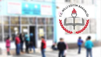 Müjde: O öğrenciler okula 1 ay geç başlayacak