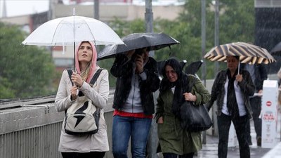 Meteoroloji'den il il şiddetli yağış ve rüzgar alarmı: Sağanak, sel, su baskını...