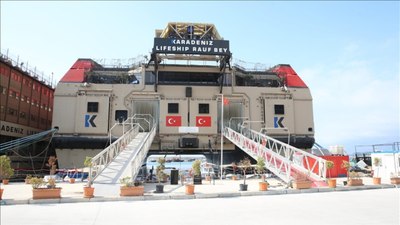 'Yüzer Okul'dan YKS'ye: Hatay'da 36 Öğrenci Üniversiteye Yerleşti