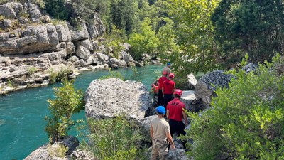 Antalya'da gölette kaybolan Ahmet'i arama çalışmaları sürüyor