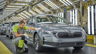 Skoda Octavia üretimi ikinci bir fabrikada daha başladı