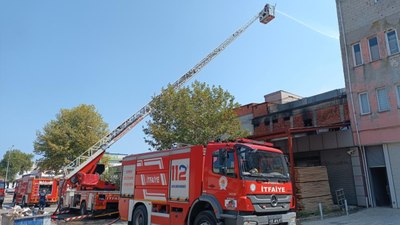 Samsun'da mobilya fabrikasında yangın