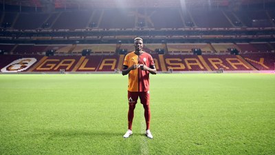 Galatasaray, Victor Osimhen maskesini satışa çıkarıyor