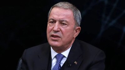 Hulusi Akar'dan Özgür Özel'e 100 bin liralık tazminat davası