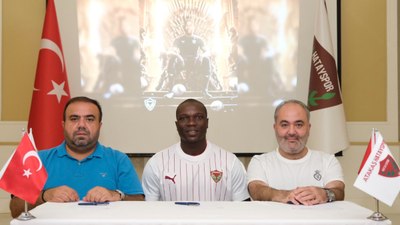 Hatayspor, Vincent Aboubakar'la sözleşme imzaladı