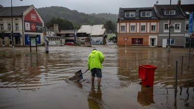 Avrupa’yı vuran fırtınada can kaybı 10’a çıktı