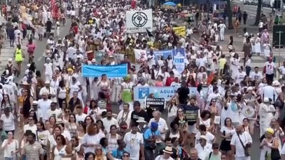 Brezilya'da 'Dini hoşgörüsüzlük' protesto edildi