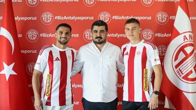 Antalyaspor, Oleksandr Petrusenko ve Abdurrahim Dursun'la sözleşme imzaladı