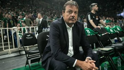 Ergin Ataman'dan skandal pankart açıklaması: Kazanan dostluk olacak