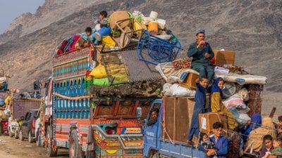 İran'da yeni yönetim harekete geçti: 2 milyon göçmen için sınır dışı planı