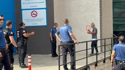 Bursa'da kolonya içip kendine zarar veren şahsa polis müdahale etti