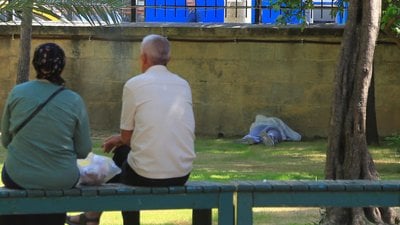 Antalya'da madde bağımlıları tarihi camiyi mesken tuttu