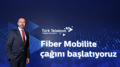 Türk Telekom CEO’su Önal: “Türk Telekom’dan mobilde güçlü büyüme, tarihi rekor”