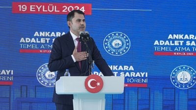 Murat Kurum: Mesele millet olunca parti gözetmeksizin herkesle görüşüyoruz