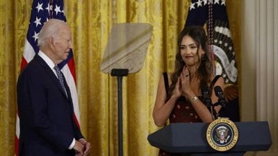 Joe Biden'dan yeni gaf: Jessica Alba'dan iş istedi