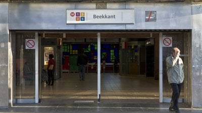 Brüksel metrosunda doğan bebeğe ömür boyu ücretsiz abonelik