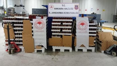 Ankara'da sahte bal üreten fabrikaya baskın