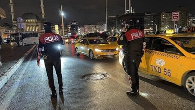 İstanbul genelinde huzur uygulaması: 1 buçuk milyon lira trafik cezası kesildi