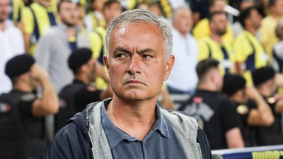 Mourinho, Galatasaray derbisi sonrası basın toplantısına katılmadı