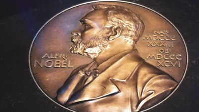 SSCB döneminde Nobel Edebiyat Ödülü kazanan Rus yazarlara Politbüro'nun uyguladığı baskılar