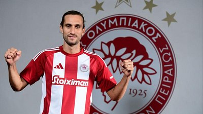 Yusuf Yazıcı resmen Olympiakos'ta