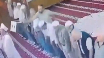 Manisa'da namaz kıldıran tabure ile vuran şahıs akıl hastanesine sevk edildi