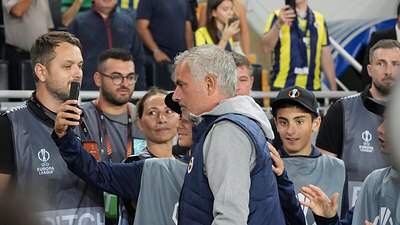 Jose Mourinho'dan futbolculara sert uyarı