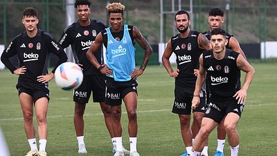 Beşiktaş'ın kamp kadrosu! Alex-Oxlade Chamberlain Kayseri'ye götürülüyor