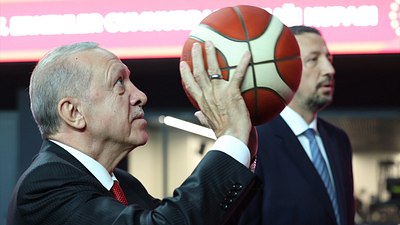 Cumhurbaşkanı Erdoğan, BGM açılışında potaya basket attı