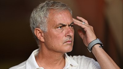 Dünya, Jose Mourinho'yu konuşuyor! Yaptığı hareket olay oldu