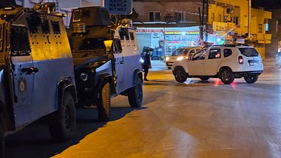 Mardin'de iki motosikletli tabancalarla çevreye rastgele ateş açtı