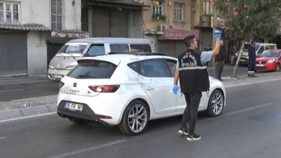 İzmir'de yayaya çarptı, pişman olup geri döndü