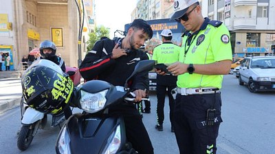 Elazığ'da motosiklet sürücülerine denetim