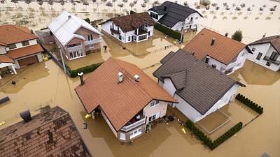 Türkiye'den sel felaketi yaşayan Bosna Hersek'e yardım eli