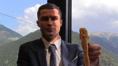 Uzungöl'de Ronaldo'nun kuymaklı bal mumu heykeli