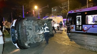 Samsun'da ambulansla tramvay çarpıştı