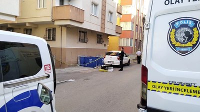 İstanbul'da 6. kattan düşen öğretmen hayatını kaybetti