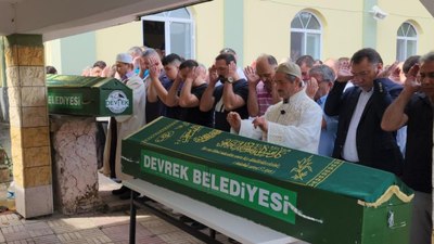 Zonguldak'ta ormanlık alanda öldürülen dayı ve yeğeni toprağa verildi