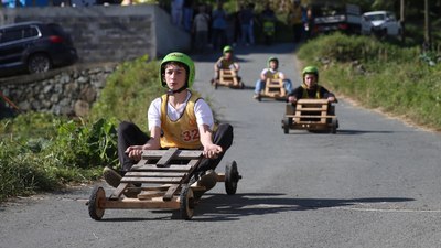 Rize'de tahta arabalarla Laz Ralli şenliği