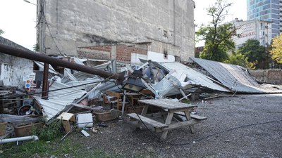 Bursa'da sözleşmesi bitmeyen kiracının arsasını yerle bir etti