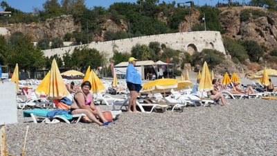 Antalya'da yaz sezonu bitmiyor