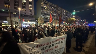 ABD Başkanı Biden, Berlin ziyaretinde protesto edildi