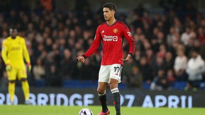 Futbolu bırakan Raphael Varane'a sürpriz görev